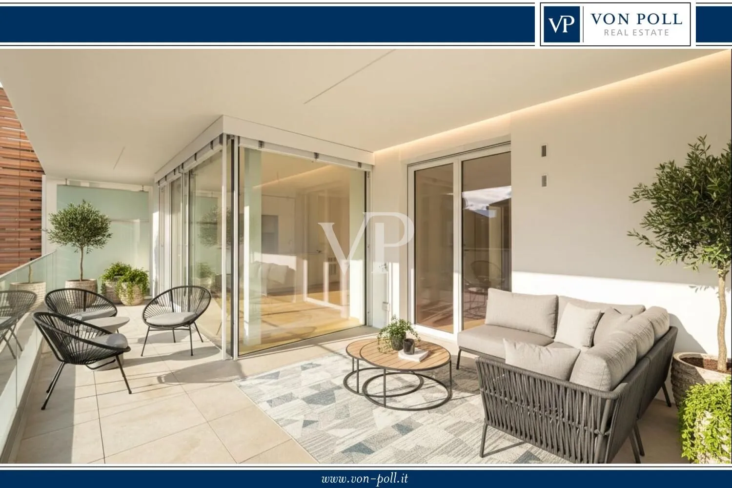 ZARA ELEVEN: Elegante Apartamento de Cuatro Habitaciones de Nueva Construcción con Terraza y Garaje