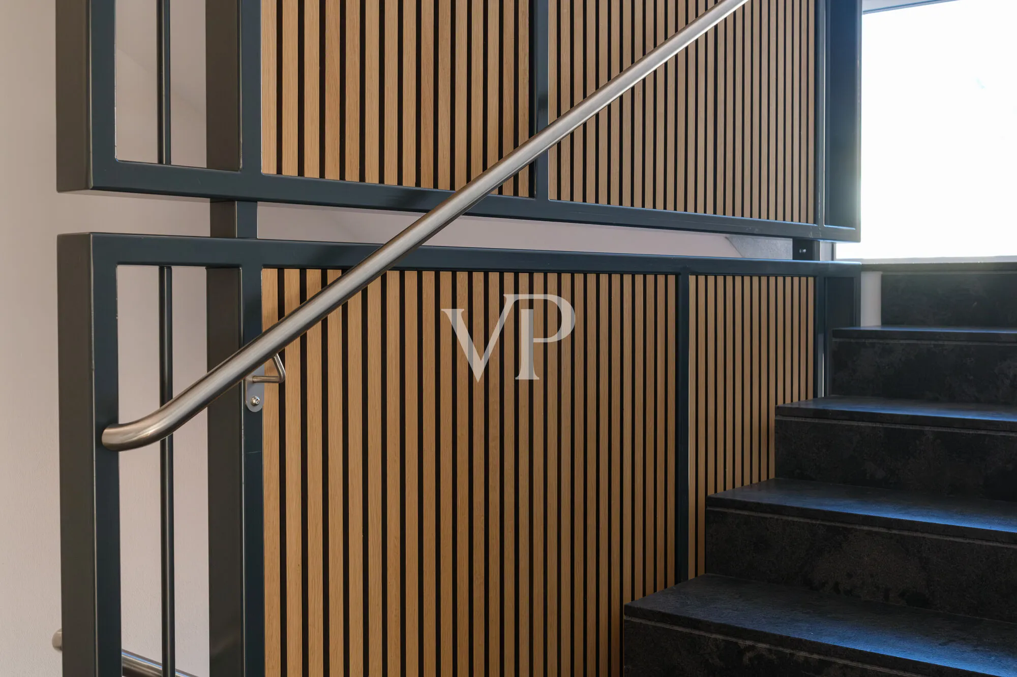 ZARA ELEVEN: Elegante Apartamento de Cuatro Habitaciones de Nueva Construcción con Terraza y Garaje