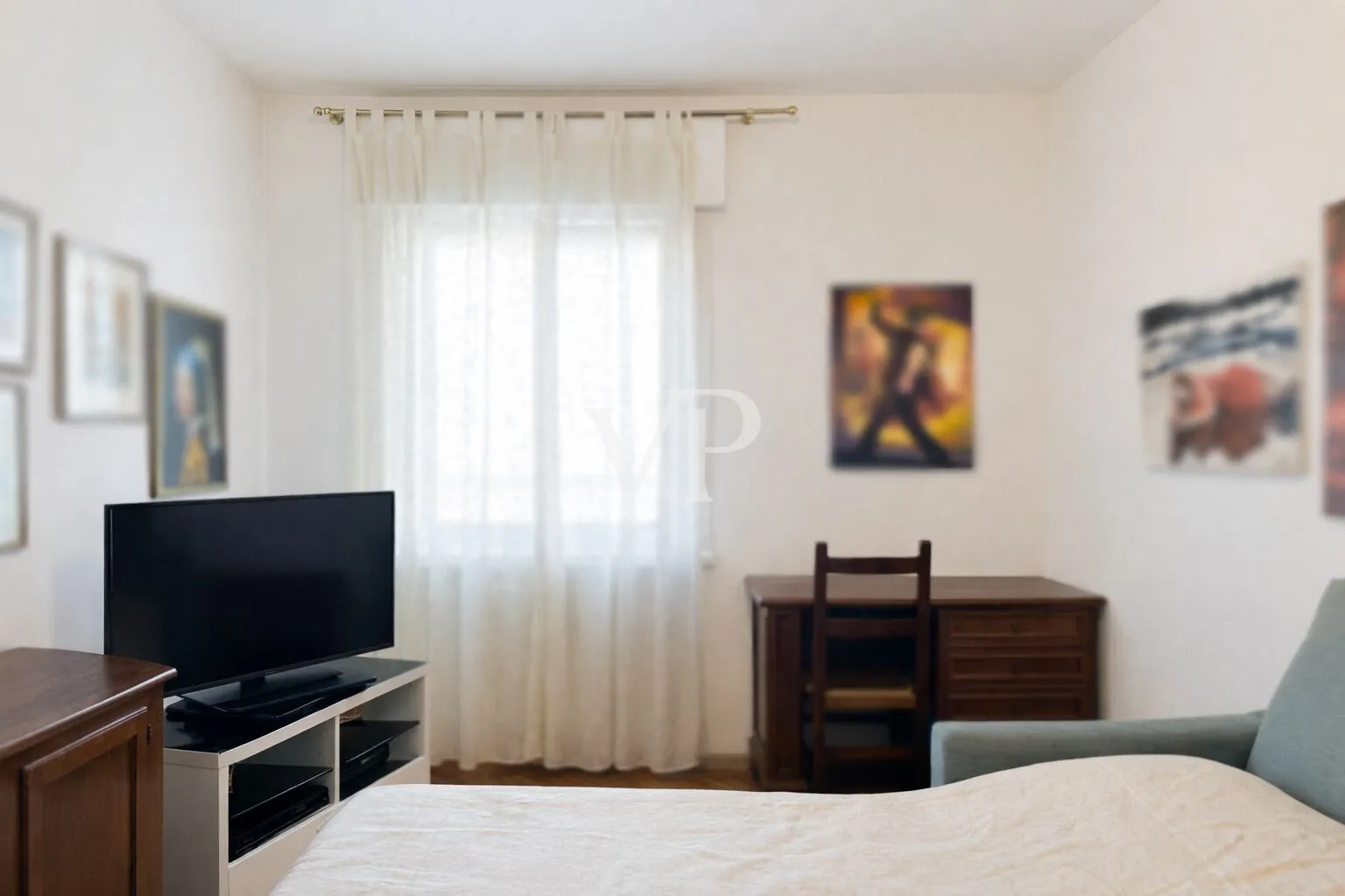 Helle und geräumige Drei-Zimmer-Wohnung