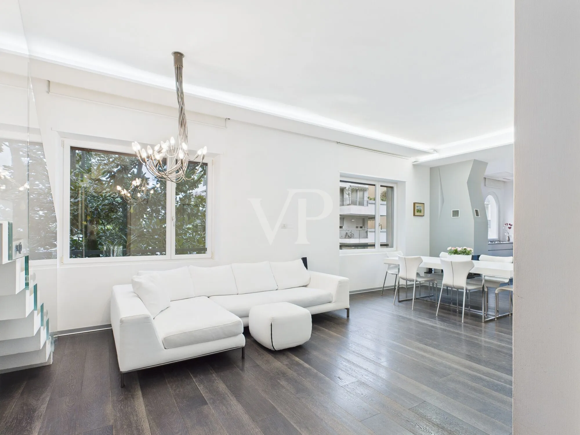 Elegante ático con jardín privado y vistas al Catinaccio