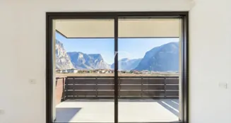 von_poll_real_estate_property_IT264152745_image_0