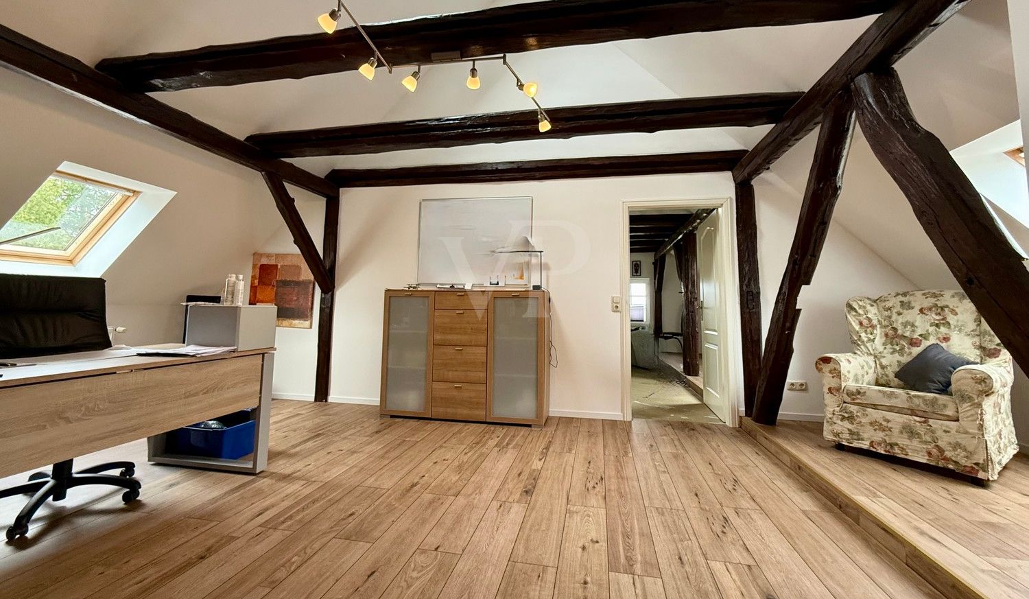 Büro im DG