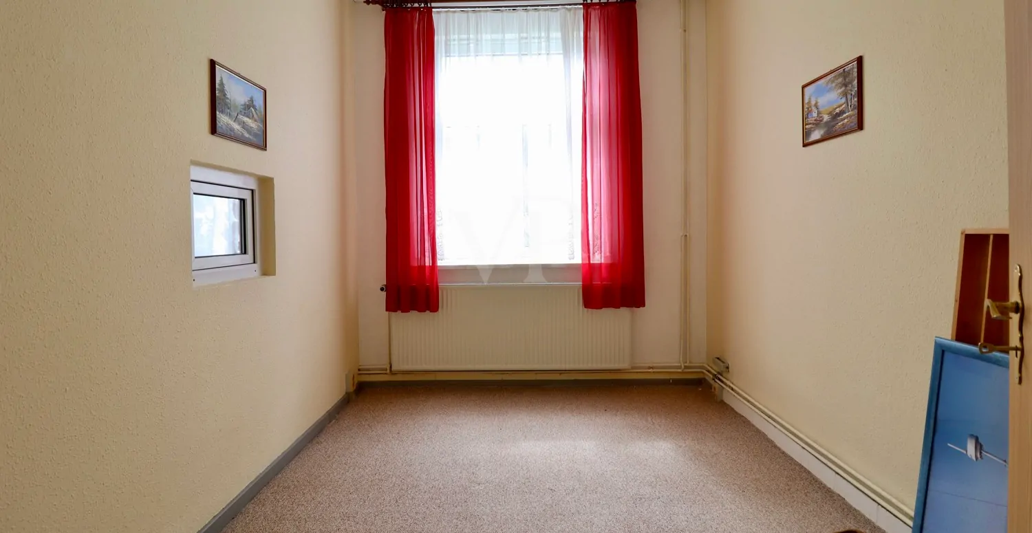 Schlafzimmer 2 Wohnung 1 EG