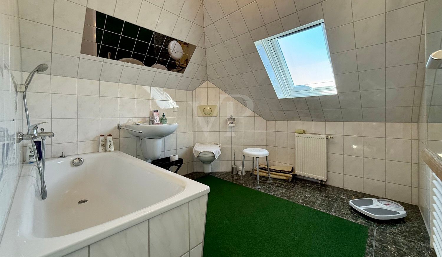 Bad Gästezimmer OG