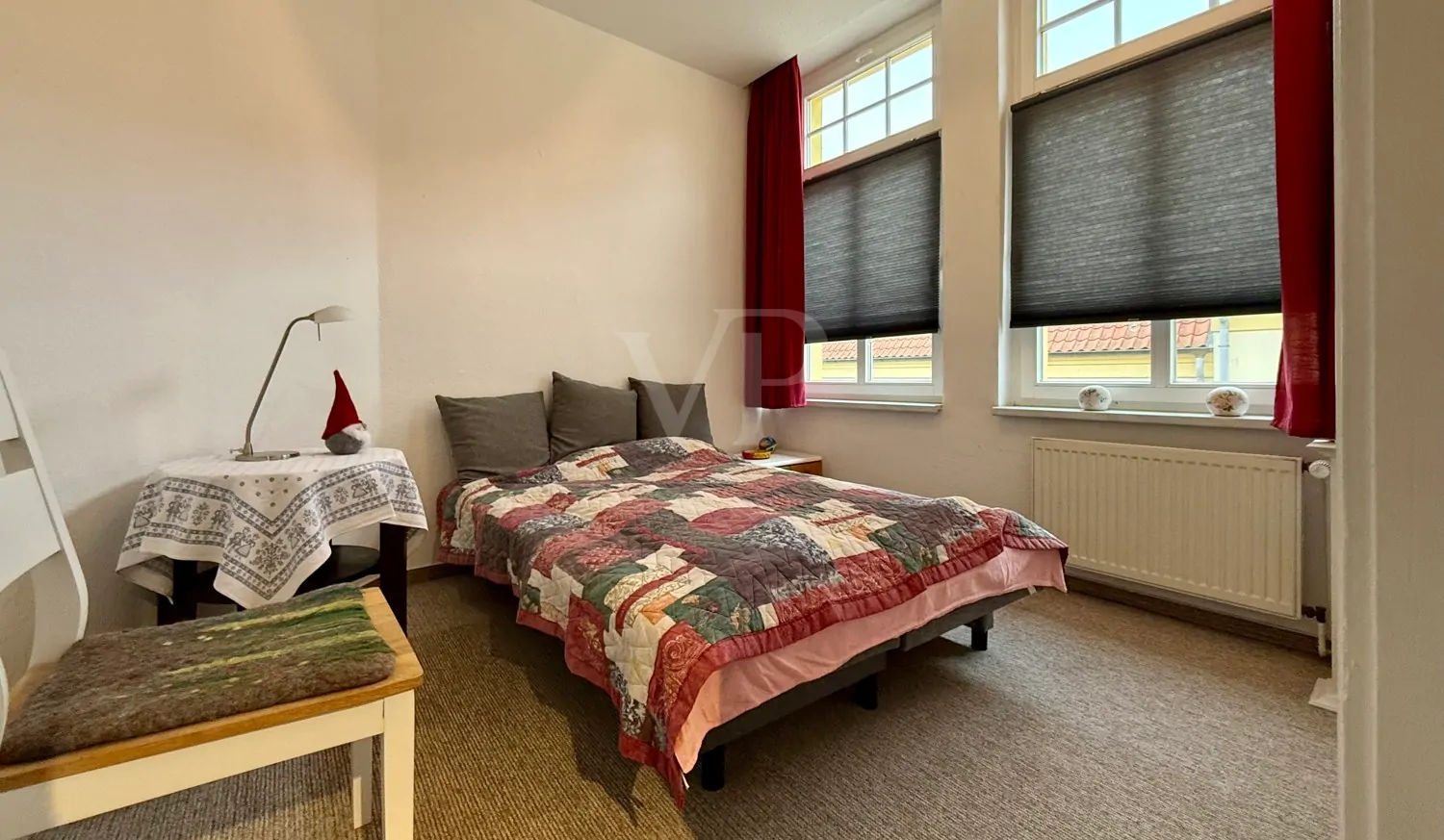 Schlafzimmer Wohnung 2