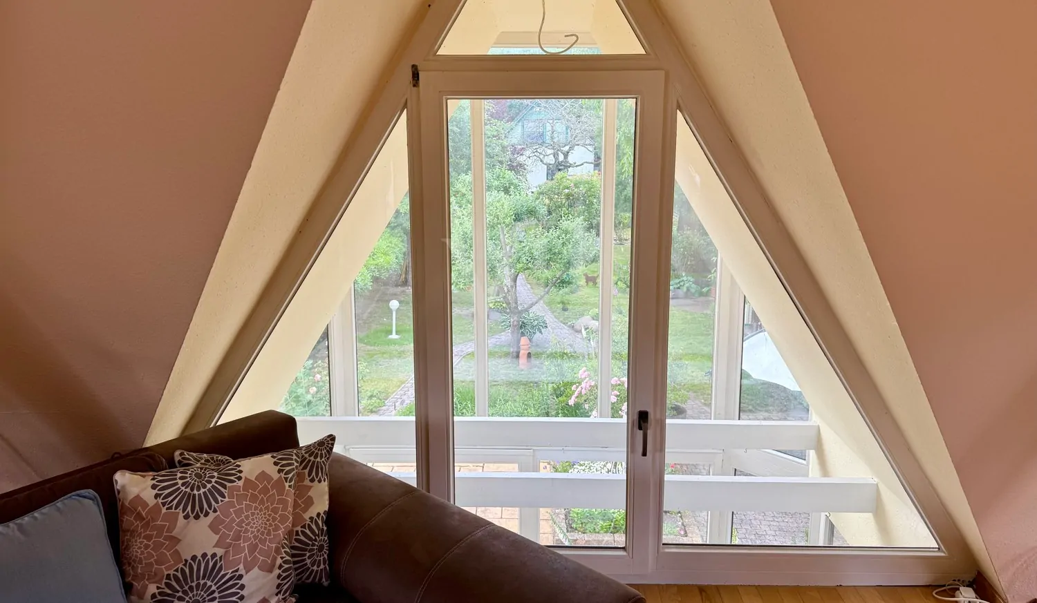 Blick innen Garten Studio