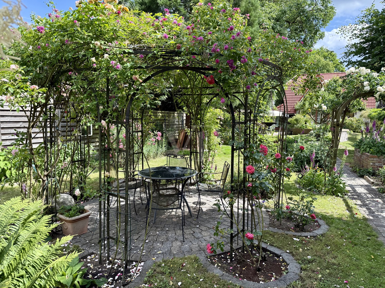 Rosenpavilion