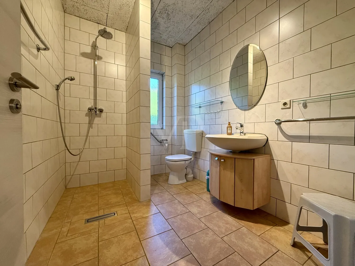 Badezimmer 1