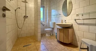 von_poll_real_estate_property_25411010_image_12