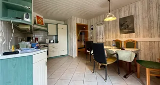 von_poll_real_estate_property_25411014_image_18