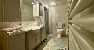 von_poll_real_estate_property_25411014_image_20