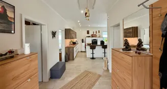 von_poll_real_estate_property_25411015_image_5