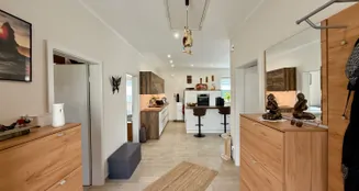 von_poll_real_estate_property_25411015_image_5