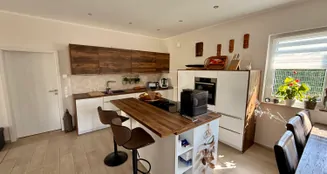 von_poll_real_estate_property_25411015_image_7