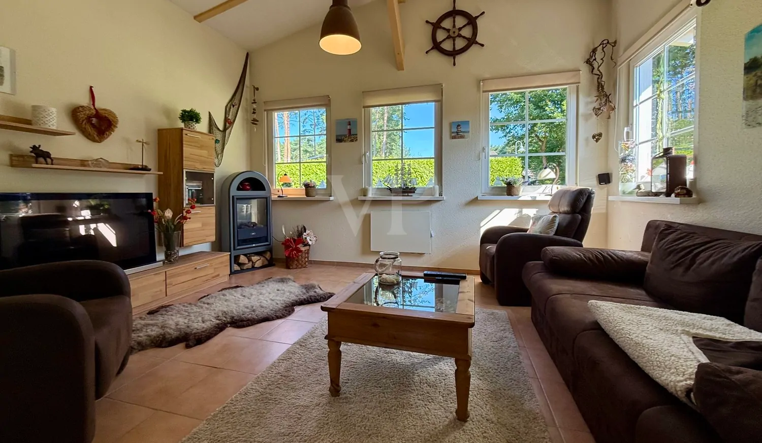 separates Wohn- Gästezimmer