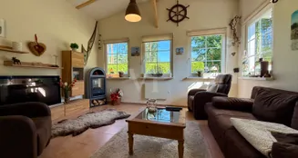 von_poll_real_estate_property_25411021_image_12