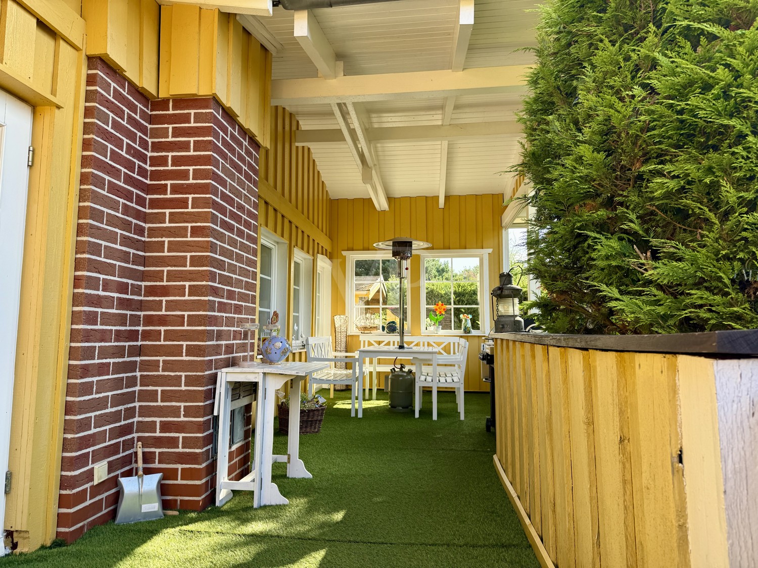 Terrasse überdacht