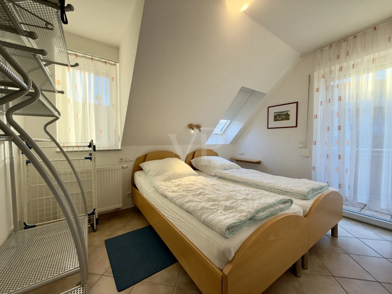 Schlafzimmer DG