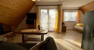 von_poll_real_estate_property_25411026_image_16