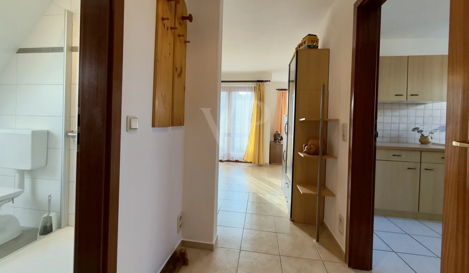 Eingangsbereich Einliegerwohnung im OG