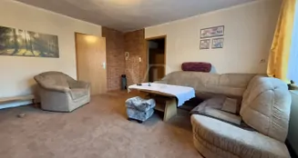 von_poll_real_estate_property_25411027_image_12