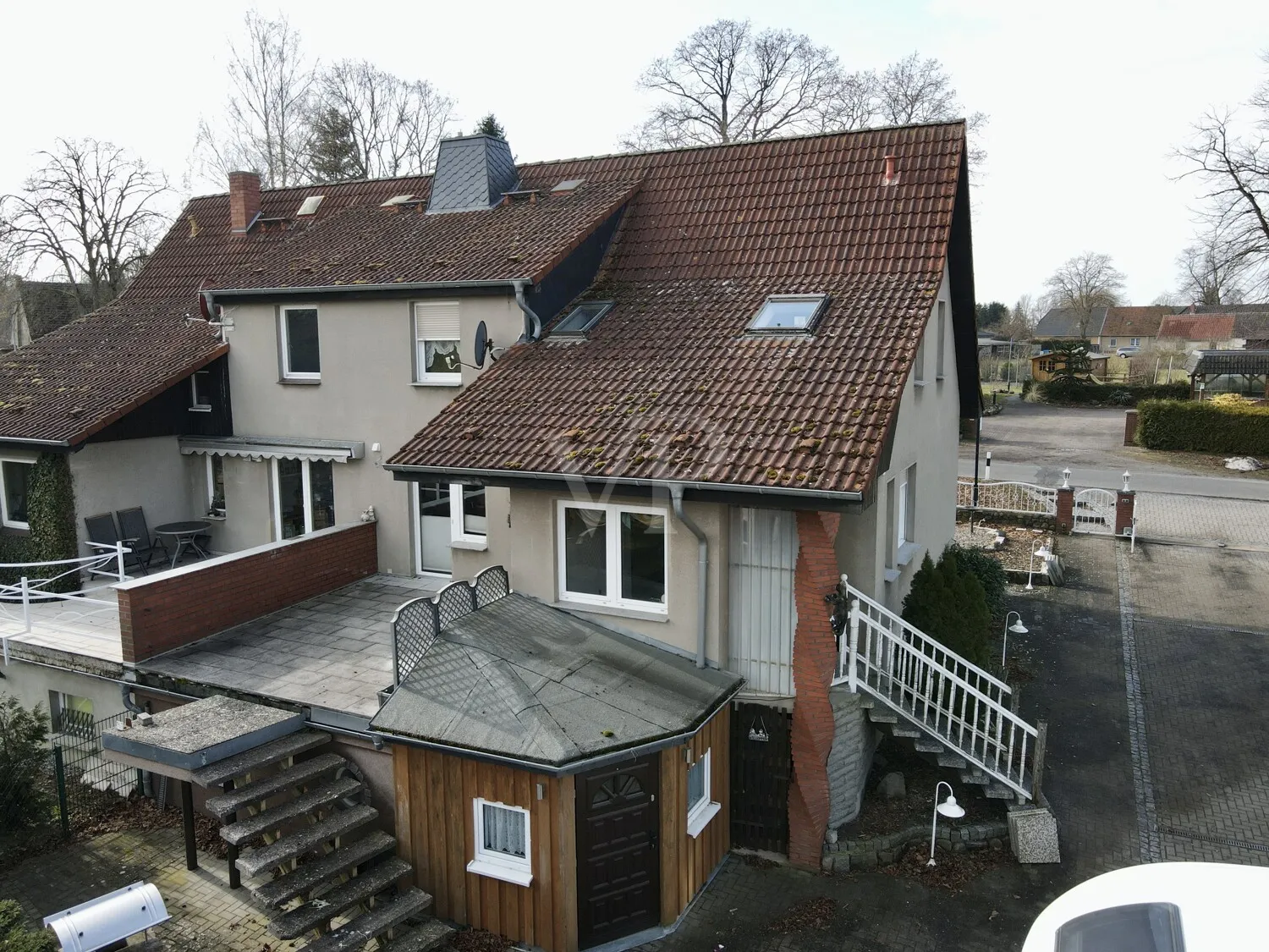 von hinten