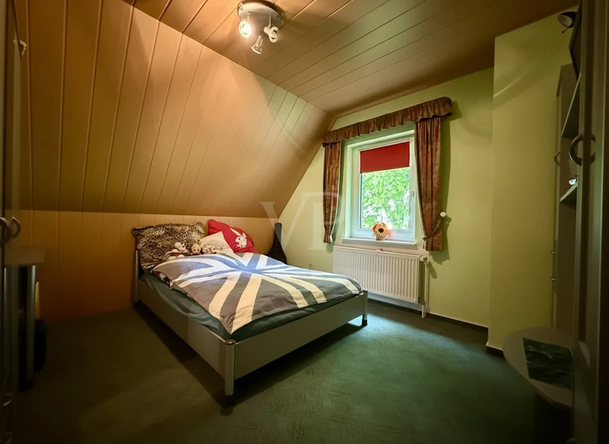 Schlafzimmer 2