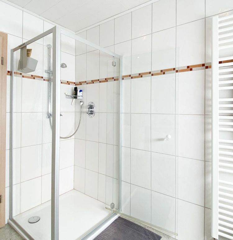Badezimmer EG