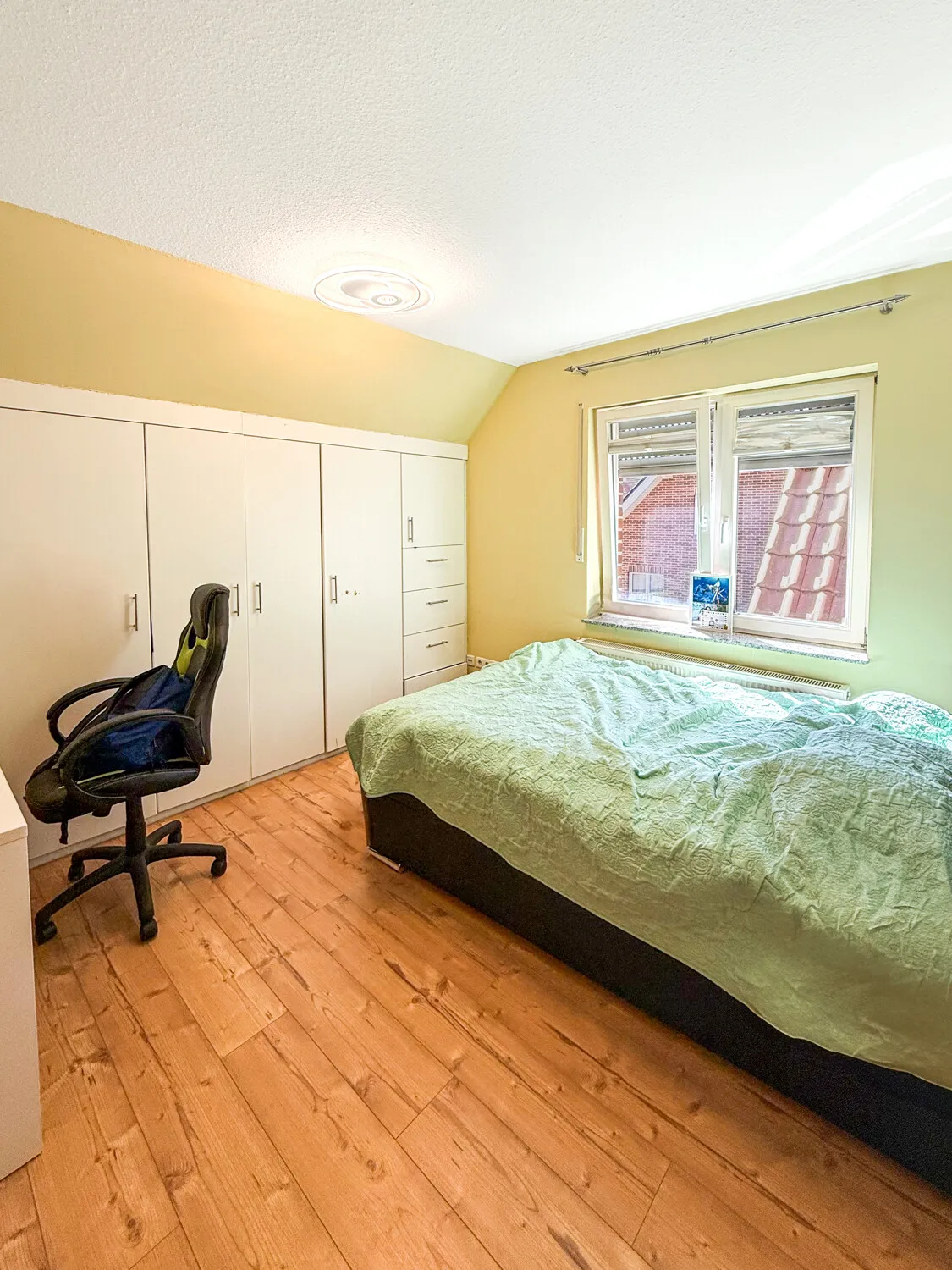 Schlafzimmer 2