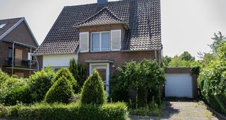 von_poll_real_estate_property_25242025_image_0