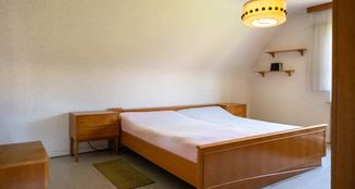 von_poll_real_estate_property_25242025_image_8
