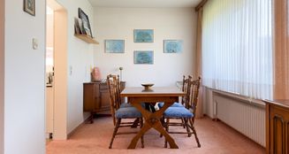 von_poll_real_estate_property_25242011_image_10