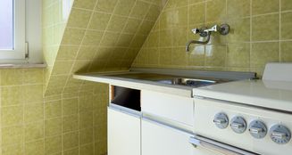 von_poll_real_estate_property_25242011_image_22