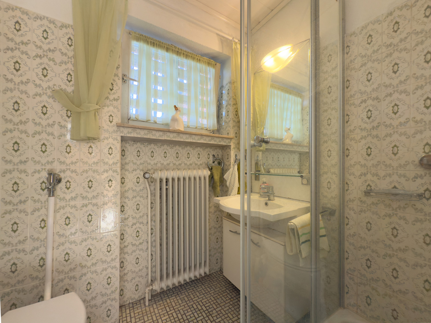 EG, Gäste-WC