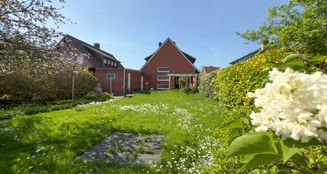 von_poll_real_estate_property_25242011_image_6