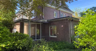 von_poll_real_estate_property_25242015_image_20