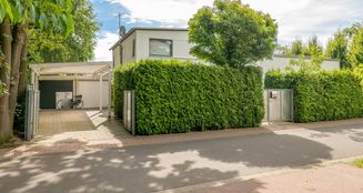 von_poll_real_estate_property_24242024_image_1