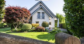 von_poll_real_estate_property_25242014_image_0