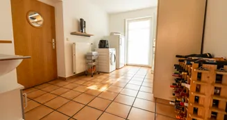 von_poll_real_estate_property_25242014_image_7