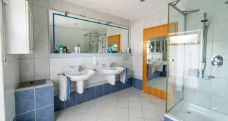 von_poll_real_estate_property_25242014_image_13