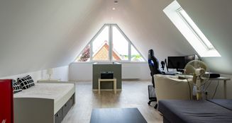 von_poll_real_estate_property_25242021_image_17