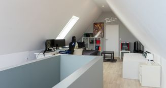 von_poll_real_estate_property_25242021_image_16