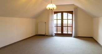 von_poll_real_estate_property_25242007_image_15