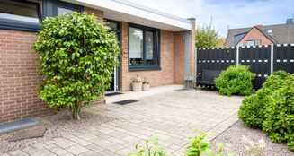 von_poll_real_estate_property_25242024_image_1