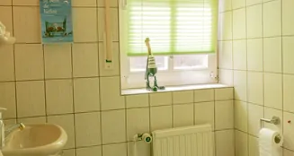 von_poll_real_estate_property_25242020_image_12