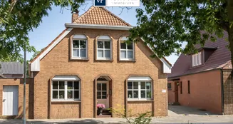 von_poll_real_estate_property_25242020_image_0