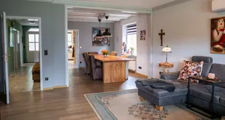 von_poll_real_estate_property_25242020_image_6