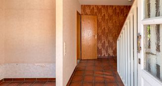 von_poll_real_estate_property_25242023_image_3
