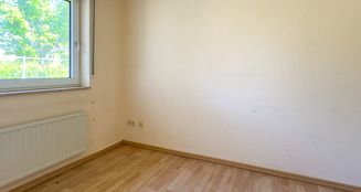 von_poll_real_estate_property_25242023_image_20