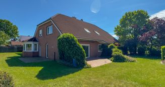 von_poll_real_estate_property_25242023_image_25